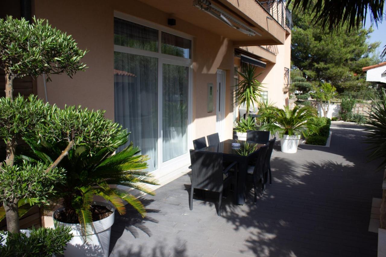 Apartments Villa Jelena 沃迪切 外观 照片
