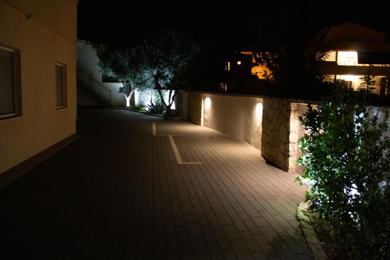 Apartments Villa Jelena 沃迪切 外观 照片