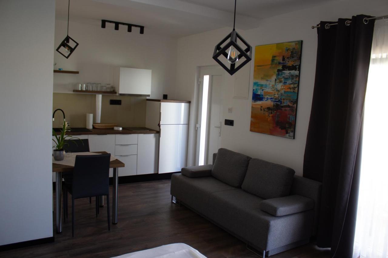 Apartments Villa Jelena 沃迪切 外观 照片
