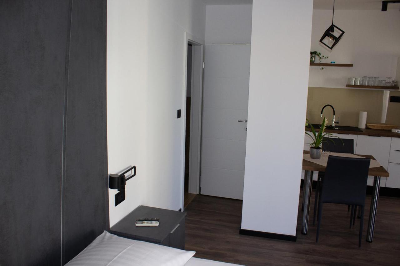 Apartments Villa Jelena 沃迪切 外观 照片