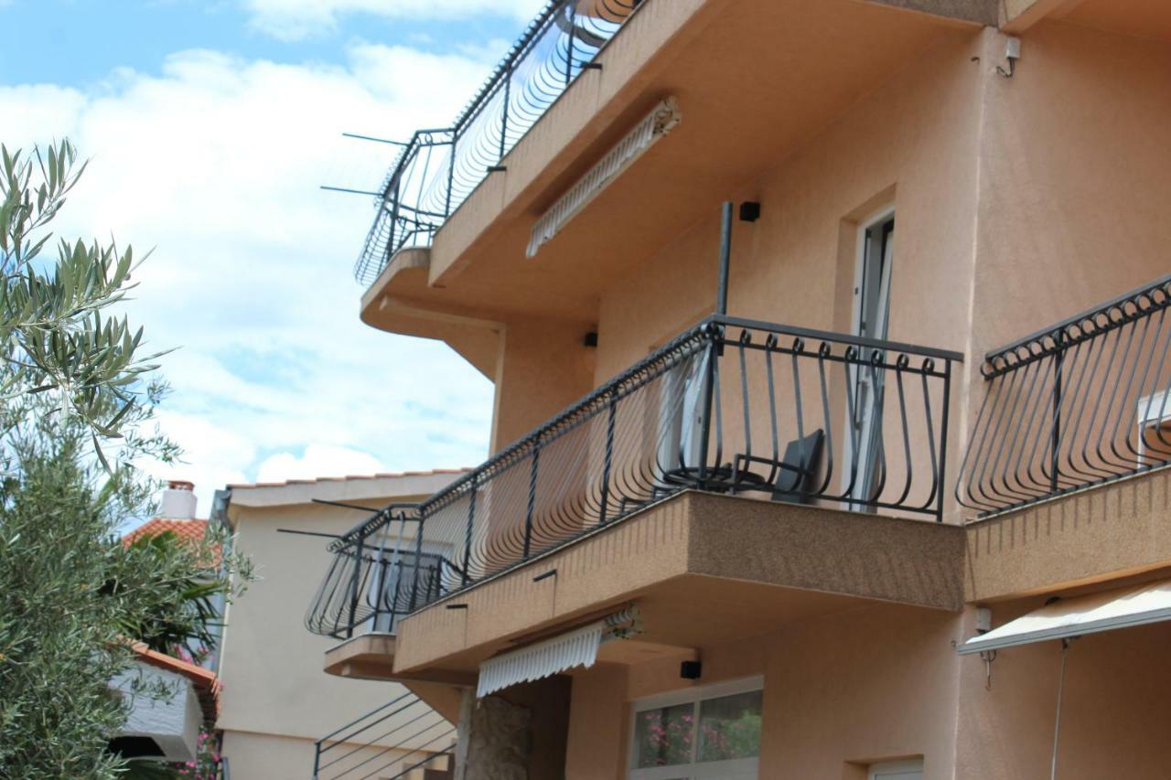 Apartments Villa Jelena 沃迪切 外观 照片
